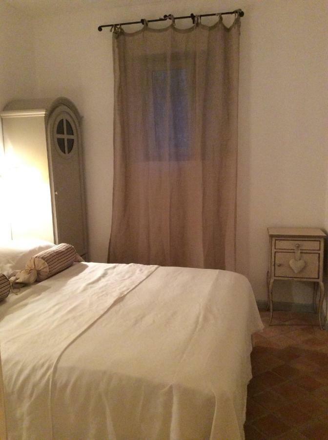 Le Mas Amore Panzió Gassin Kültér fotó